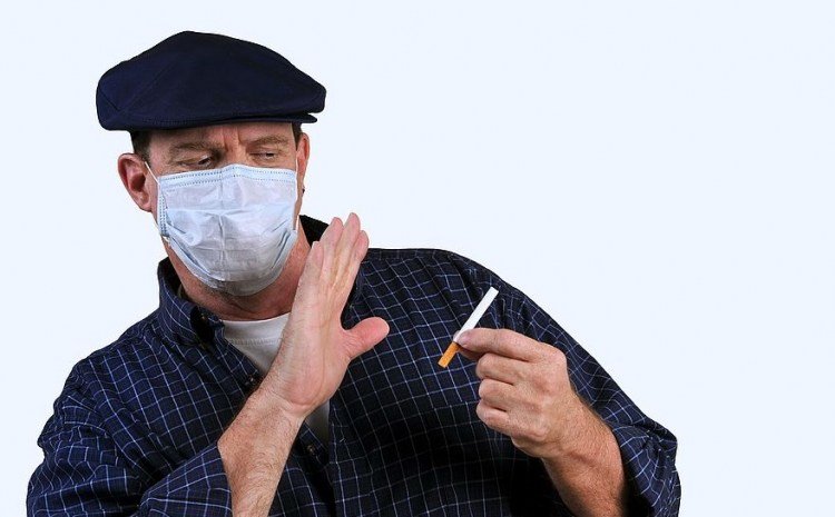 SİGARA İÇMEK YASAKLANDI